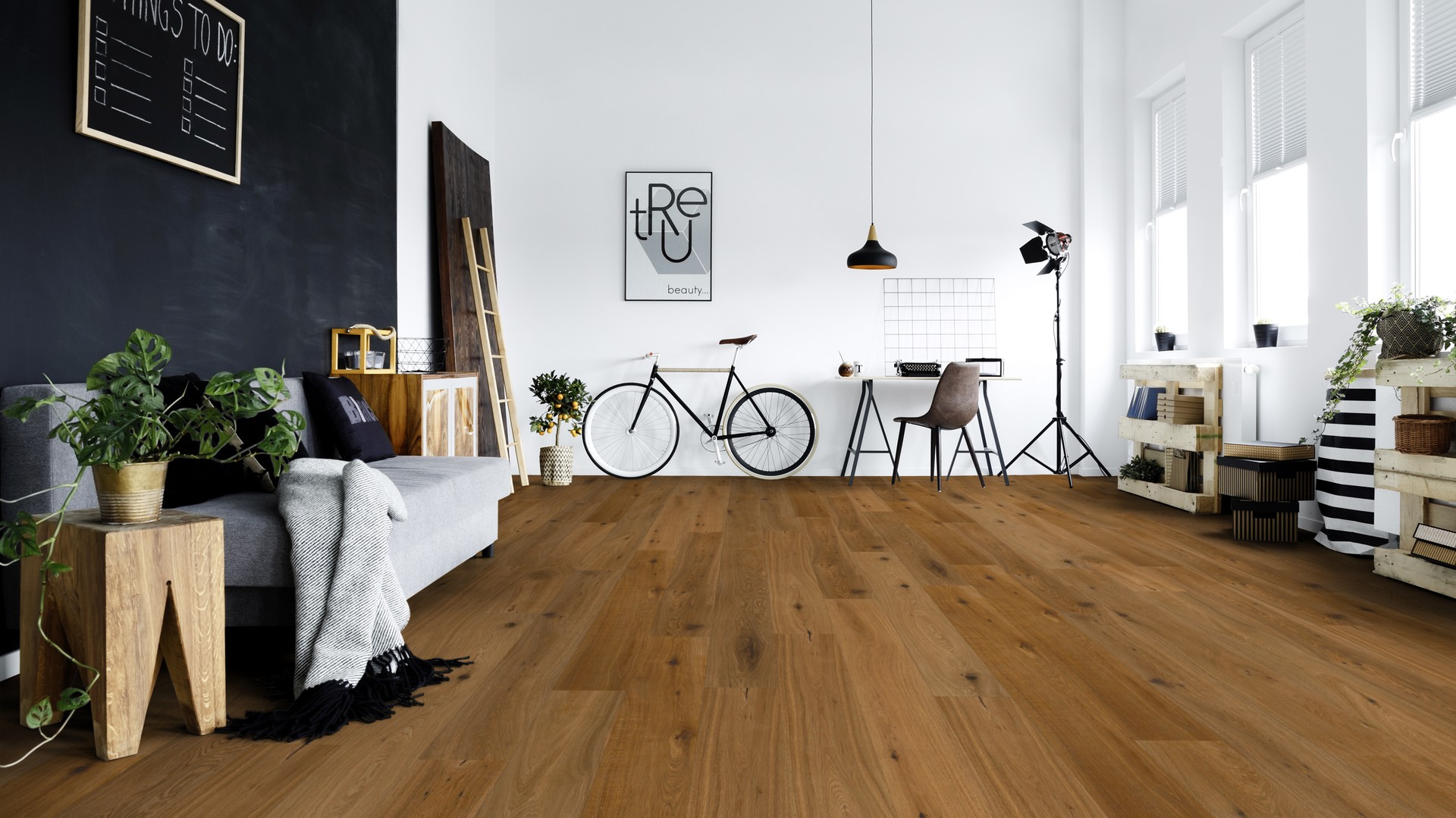 Landhausdiele Boston Eiche astig gebürstet geräuchert geölt Landhausdiele Boston Eiche astig gebürstet geräuchert geölt